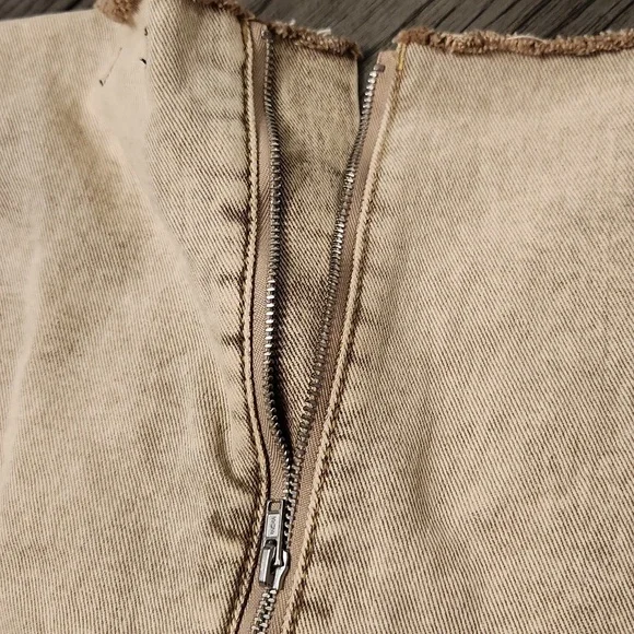 PRETTY LITTLE THING Women's  Tan Sleeveless Denim TopVest Size 8. - Picture 7 of 13